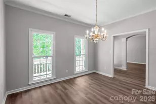 10713 Ridge Acres Rd, Charlotte, NC 28214 - Photo 5