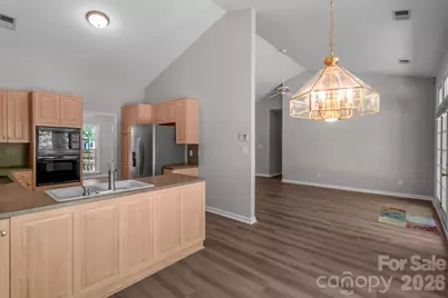 10713 Ridge Acres Road, Charlotte, NC 28214 - Photo 19