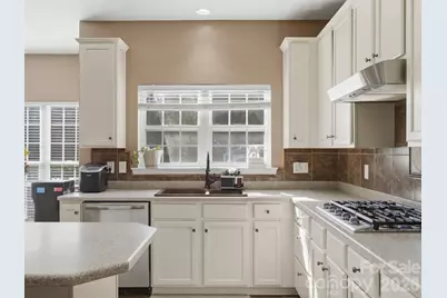 11016 Wyndham Pointe, Charlotte, NC 28213 - Photo 25