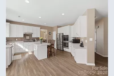 11016 Wyndham Pointe, Charlotte, NC 28213 - Photo 29