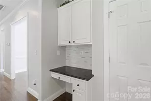 8606 Driscoll Ct, Charlotte, NC 28269 - Photo 13