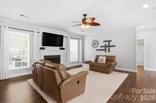 8606 Driscoll Ct, Charlotte, NC 28269 - Photo 15