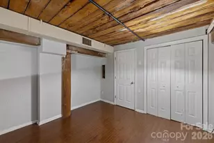 201 S Hoskins Rd, Charlotte, NC 28208 - Photo 13