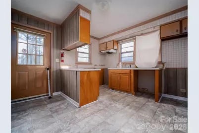 609 N Rhyne Street, Gastonia, NC 28054 - Photo 7