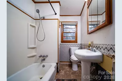 609 N Rhyne Street, Gastonia, NC 28054 - Photo 17