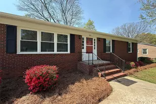 851 Fieldstone Rd, Mooresville, NC 28115 - Photo 5