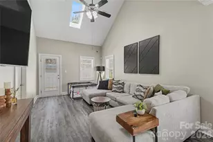 1079 Laurel Ln, Gastonia, NC 28054 - Photo 7