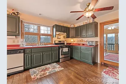 415 Treetop Lane, Waynesville, NC 28785 - Photo 17