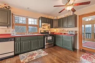 415 Treetop Ln, Waynesville, NC 28785 - Photo 13