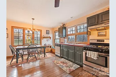 415 Treetop Lane, Waynesville, NC 28785 - Photo 15