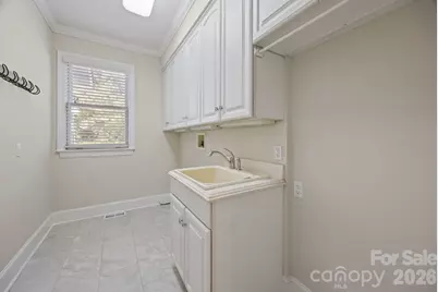 5109 McCallum Meadows Drive, Charlotte, NC 28216 - Photo 29