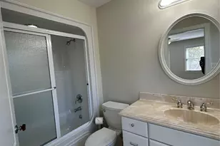 5109 McCallum Mdws Dr, Charlotte, NC 28216 - Photo 31