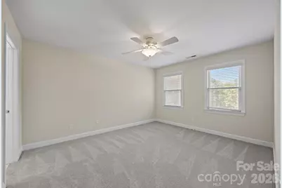 5109 McCallum Meadows Drive, Charlotte, NC 28216 - Photo 19