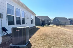 1111 Kalli Dr, Matthews, NC 28104 - Photo 5