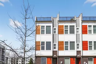 2322 Elizabeth Ml Pl, Charlotte, NC 28208 - Photo 1