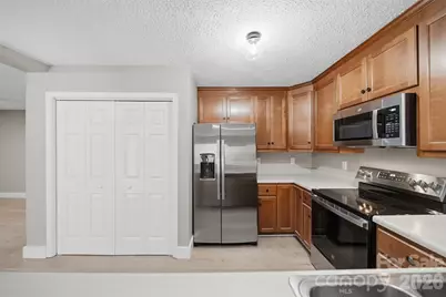 800 Meadowview Drive, Boone, NC 28607 - Photo 9