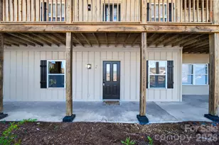 800 Meadowview Dr, Boone, NC 28607 - Photo 3