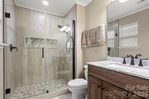 12221 Whiteside Dr, Charlotte, NC 28278 - Photo 13