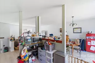 6112 Coltswood Ct, Charlotte, NC 28211 - Photo 5