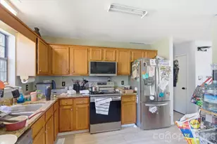 6112 Coltswood Ct, Charlotte, NC 28211 - Photo 9