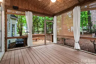 6401 Morningsong Ln, Charlotte, NC 28269 - Photo 37