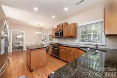 6401 Morningsong Lane, Charlotte, NC 28269 - Photo 21