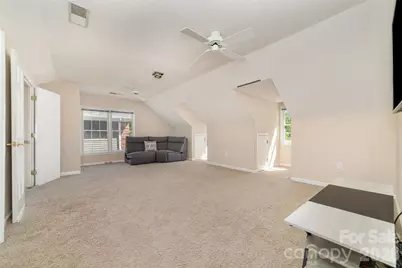 6401 Morningsong Lane, Charlotte, NC 28269 - Photo 35