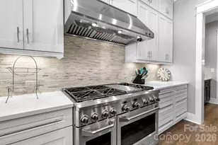 8721 Armstrong Park Dr, Charlotte, NC 28277 - Photo 17