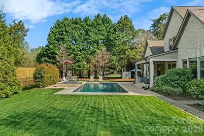 8721 Armstrong Park Drive, Charlotte, NC 28277 - Photo 5