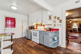 7910 Nc Hwy 90 Hwy E, Stony Point, NC 28678 - Photo 9