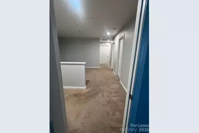 1008 Skipjack Lane, Charlotte, NC 28269 - Photo 9