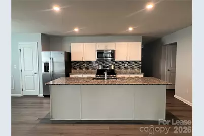 1008 Skipjack Lane, Charlotte, NC 28269 - Photo 5