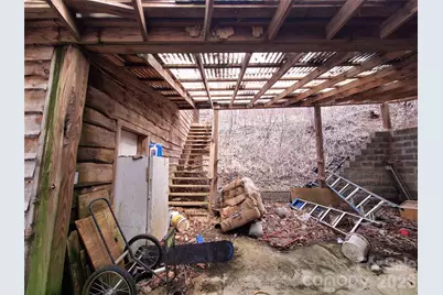 14084 US 23 Highway, Mars Hill, NC 28754 - Photo 3