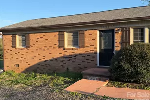 2205 Brookneal Dr, Gastonia, NC 28054 - Photo 1