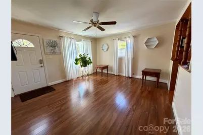 4516 Brooktree Drive, Charlotte, NC 28208 - Photo 5