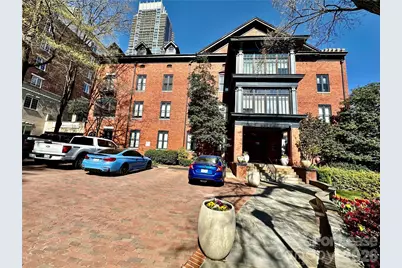 229 N Poplar Street #29, Charlotte, NC 28202 - Photo 1