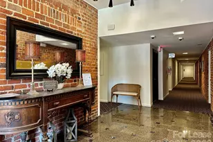 229 N Poplar St, Charlotte, NC 28202 - Photo 3