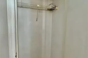 229 N Poplar St, Charlotte, NC 28202 - Photo 9