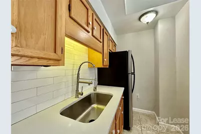 229 N Poplar Street #29, Charlotte, NC 28202 - Photo 7