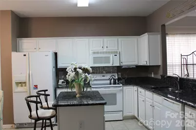 13614 Cardinals Nest Drive, Charlotte, NC 28269 - Photo 5