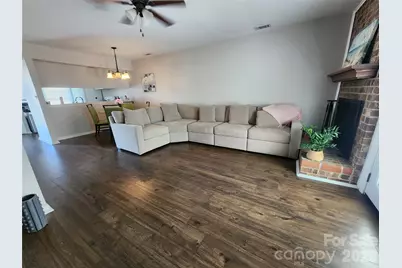 10961 Carmel Crossing Road, Charlotte, NC 28226 - Photo 17