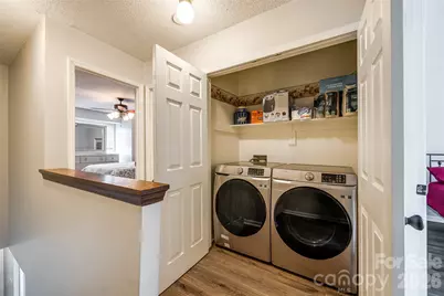 10961 Carmel Crossing Road, Charlotte, NC 28226 - Photo 9