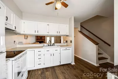 10961 Carmel Crossing Road, Charlotte, NC 28226 - Photo 3