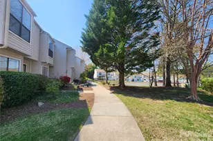 10961 Carmel Crossing Rd, Charlotte, NC 28226 - Photo 1