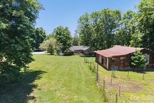 527 Floyd Blackwell Rd, Tryon, NC 28782 - Photo 37