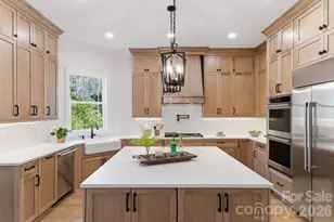 6405 Chimney Bluff Rd, Lancaster, SC 29720 - Photo 15