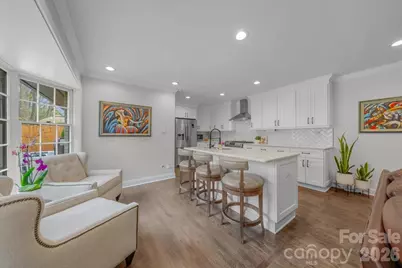 5841 Donegal Drive, Charlotte, NC 28212 - Photo 9