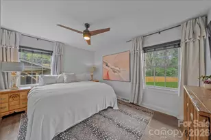 5841 Donegal Dr, Charlotte, NC 28212 - Photo 15