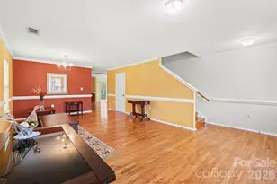 14212 Waterlyn Dr, Charlotte, NC 28278 - Photo 9