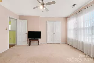 14212 Waterlyn Dr, Charlotte, NC 28278 - Photo 23